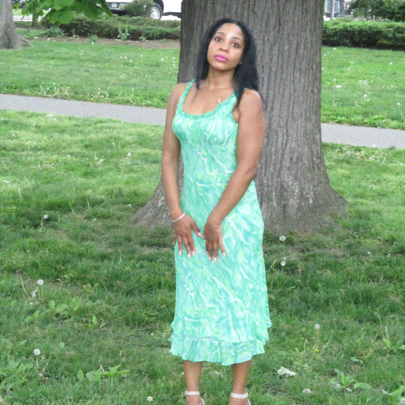 Women Dress Barn - Picture 4 of 4